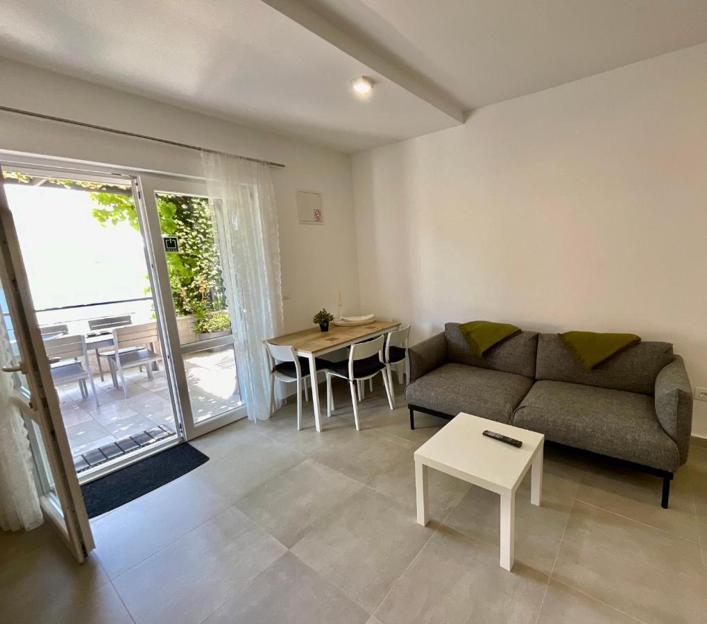Villa Iva Lastovo Uble ภายนอก รูปภาพ